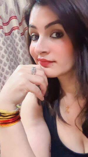 Sonia Thakur Instagram - #ree #followforfollowback #soniarajput💕 #videoviral #instagood #instagood #love