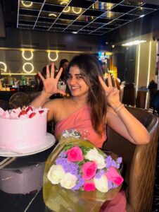 Actress Soniya Suresh HD Photos and Wallpapers September 2025