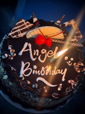 Soniya Suresh Instagram - 25 and loved ❤️
Thanks to each and everyone for the wishes and blessings🥹
FOREVER GRATEFUL ❤️