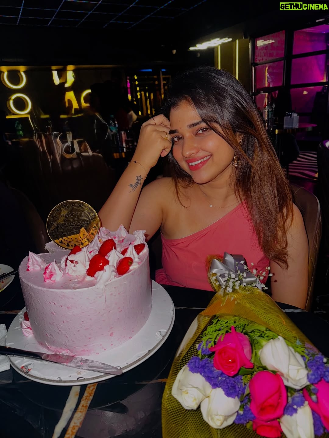Soniya Suresh - 8.5K Likes - 25 and loved ❤️
Thanks to each and everyone for the wishes and blessings🥹
FOREVER GRATEFUL ❤️