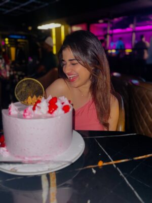 Soniya Suresh Instagram - 25 and loved ❤️
Thanks to each and everyone for the wishes and blessings🥹
FOREVER GRATEFUL ❤️