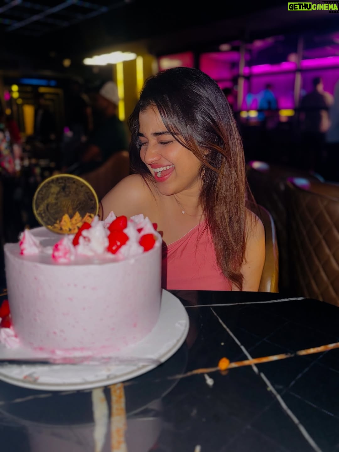 Soniya Suresh - 8.5K Likes - 25 and loved ❤️
Thanks to each and everyone for the wishes and blessings🥹
FOREVER GRATEFUL ❤️