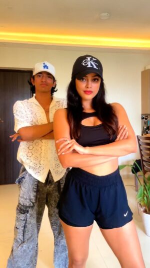 Sonyaa Ayodhya Instagram - Learned this in 15 minutes 😛
The song……The vibe…🤙🏻🌟
#trending #trendingpage #explore #explorepage #love #instagram #dance #dancer #dancechallenge #viral #instagood #fyp #foryoupage #fypage #bts #reelitfeelit