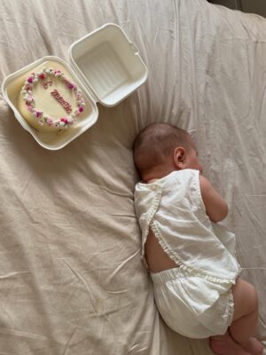Sophia Grace Brownlee Instagram - halfway to 1 my sweet girl 🤍

_

_

_

_

_#baby#babygirl#babies#girl#6monthsold#sixmonthsold#girlmom#babiesofinstagram