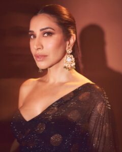 Actress Sophie Choudry HD Photos and Wallpapers October 2025