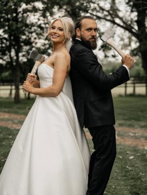 Sophie Lloyd Instagram - Married my best friend, the love of my life, and the one who makes my heart feel at home 💍🖤