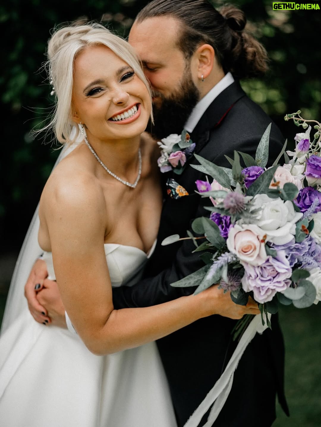 Sophie Lloyd - 47.1K Likes - Married my best friend, the love of my life, and the one who makes my heart feel at home 💍🖤