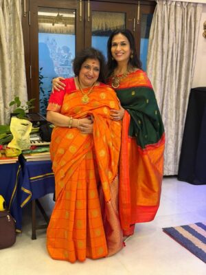 Soundarya Rajinikanth Instagram - With my one and only … the power behind the powerhouse, my dearest Amma ❤️❤️❤️❤️🤗🤗🤗🤗
Navaratri festivities ✨ Golu at our Poes home 🌸