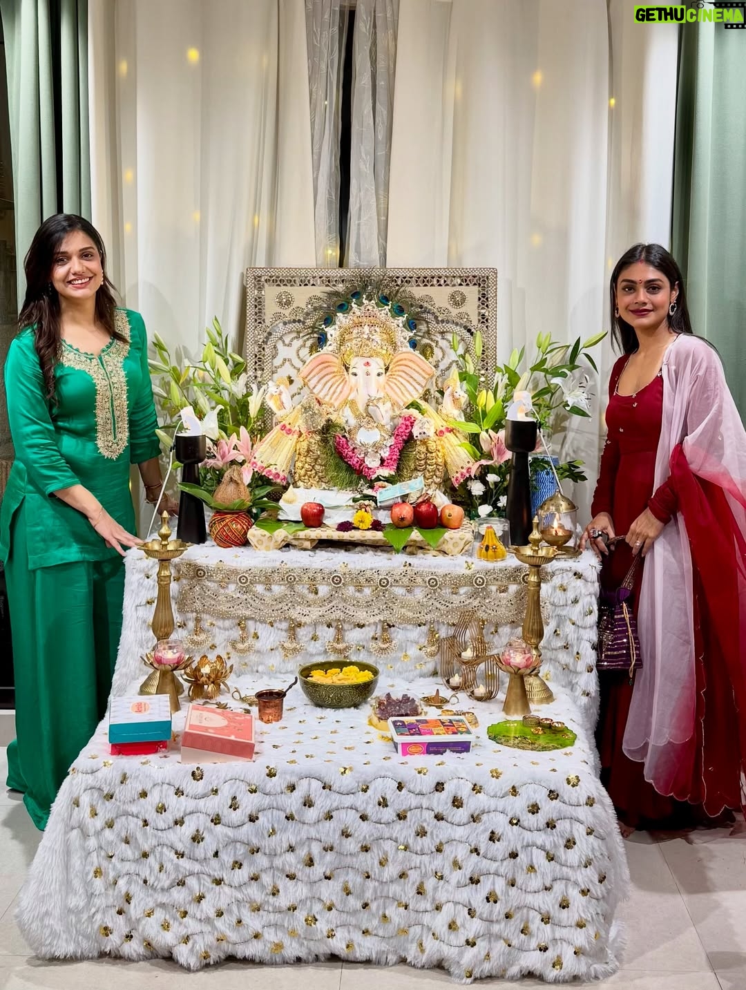 Sreejita De - 83.7K Likes - Our Ganesh Chaturthi was filled with laughter, happy faces and modals! Bolo Ganpati Bappa morya! 🙏🕉️🧿❤️🥰 #ganpatibappamorya Ganpati festival Day 1

Sreejita outfit @aachho 
#ganeshchaturthi #festive #indianwear #festivevibes #indian #german #husbandandwife #sreejitade