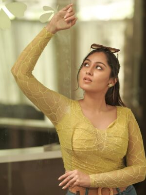 Sreethu Krishnan Instagram - Eyes speak what words can’t 🌝🧿

Photographer - @camerasenthil
Makeup - @Srijamohan_artistry
Shoot Organized by @rrajeshananda

#sreethukrishnan
