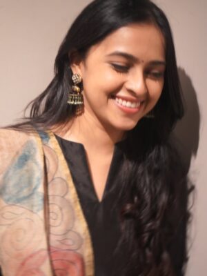 Sri Divya Instagram - 📷 @shreeofficially 👯