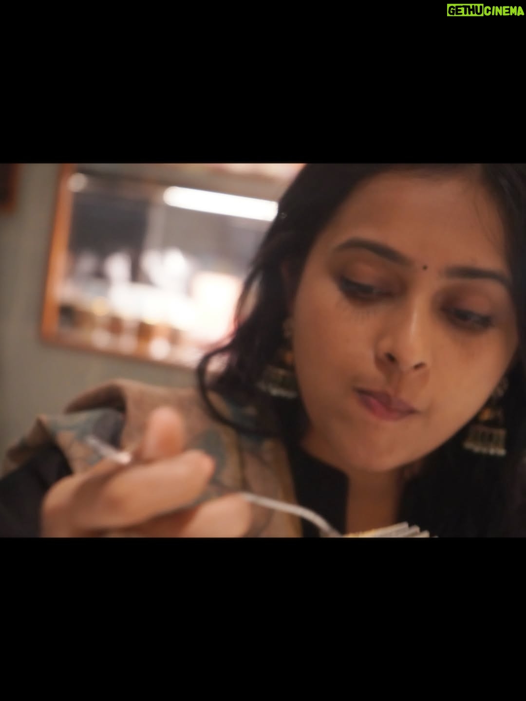 Sri Divya - 419.8K Likes - 📷 @shreeofficially 🖤