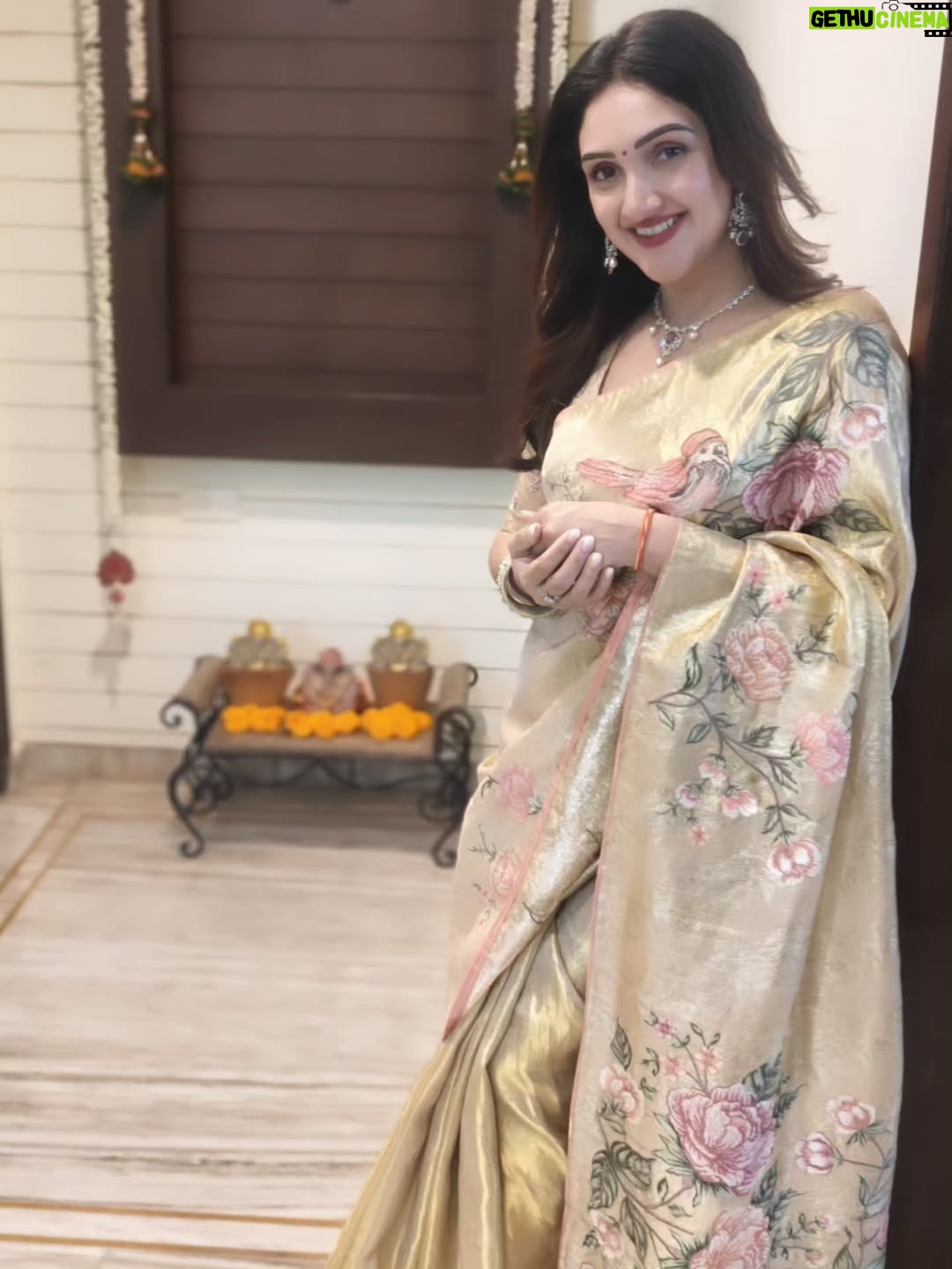 Sridevi Vijaykumar - 91.3K Likes - Happy vinayaka chathurthi 🙏😇
.
.
.
.
.
.
.
.
.
.
Saree @asnnexclusivecollections 
Decor @kairagiftworld 
#vinayakachavithi #ganeshchaturthi #ganesha #chaturthi #ganapati #ganapathibappamoriya #ganeshfestival