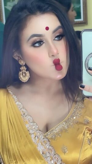 Srijeeta Chakraborty Instagram -