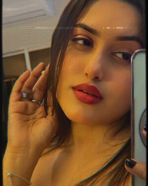 Srijeeta Chakraborty Instagram - 🌸
