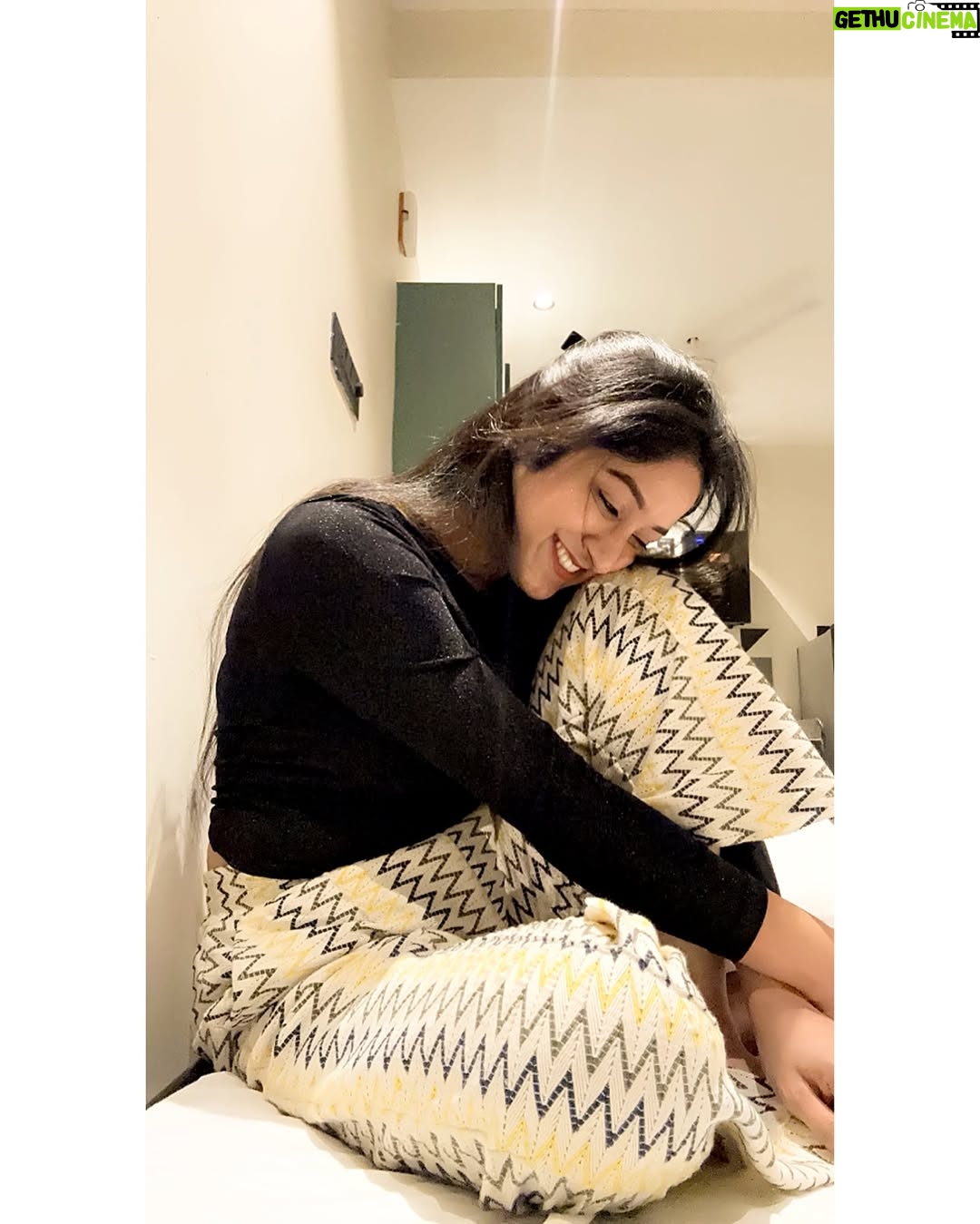 Srijhansi Mungalla - 4.1K Likes - May — you were magic in the most ordinary ways..
.
.
.

#MayDump #PhotoDump2025 #InstaMay #MonthlyMemories #MayVibes #VisualDiary #ReelKaroFeelKaro #AestheticVibes #IGReelsIndia #SlayWithConfidence #SummerGlowUp #GoldenHourMagic #ExploreWithMe #InstaQueenVibes #MoodCaptured #TrendyMoments #ViralContentCreator #DesiVibesOnly #MayMoodBoard #InstaPicDump #ReelTrend2025 #GlowWithGrace #MemoriesOfMay #ThrowbackVibes #chasingaesthetics🔱 #hyderabad #goabeach #andhra