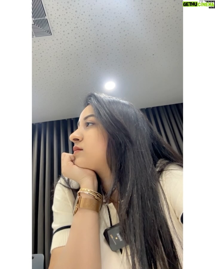 Srijhansi Mungalla - 3.4K Likes - March was messy, magical, and mine. Growing through every little chaos.
.
.
.

#MarchDump #PhotoDump #MonthlyDump #MarchVibes #LifeLately #MarchRecap #InMyFeels #SelfLoveJourney #GrowthSeason #BetterEveryday #UnfilteredMoments #RealAndRaw #VisualDiary #MyMarchStory #MarchMagic #BecomingHer #GratefulHeart #SoftGirlEra #ThisIsMeNow #LifeInFrames #RawAndReal #GoldenHourVibes #AestheticVibes #MarchMood #chaosandcalm #hyderabad #andhra