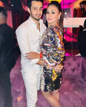 Sriti Shaw Instagram - Well it’s almost more dan a month since my bdae but can’t help it with late post tough 😝😝😝❤️❤️baby ka hai bdae bash …tysm all of you for the lovely bdae surprises❤️❤️💯💯means alot ❤️❤️💯💯😘😘 @ayush.shaw.fc @vikrant_7677 @keep_it_simple_ok @suraj_rathore__official @_p.a.l.a.k_ @raazmalik_official @abhishek_verma_07 @choudhary_rohan
#birthday #sritishaw #surprise #surprisebirthday #trendingpost #trend #post #birthdaygirl #viral #celebrity #celebration #happiness #love #poolparty #club #clubbing #party #fun #craziness