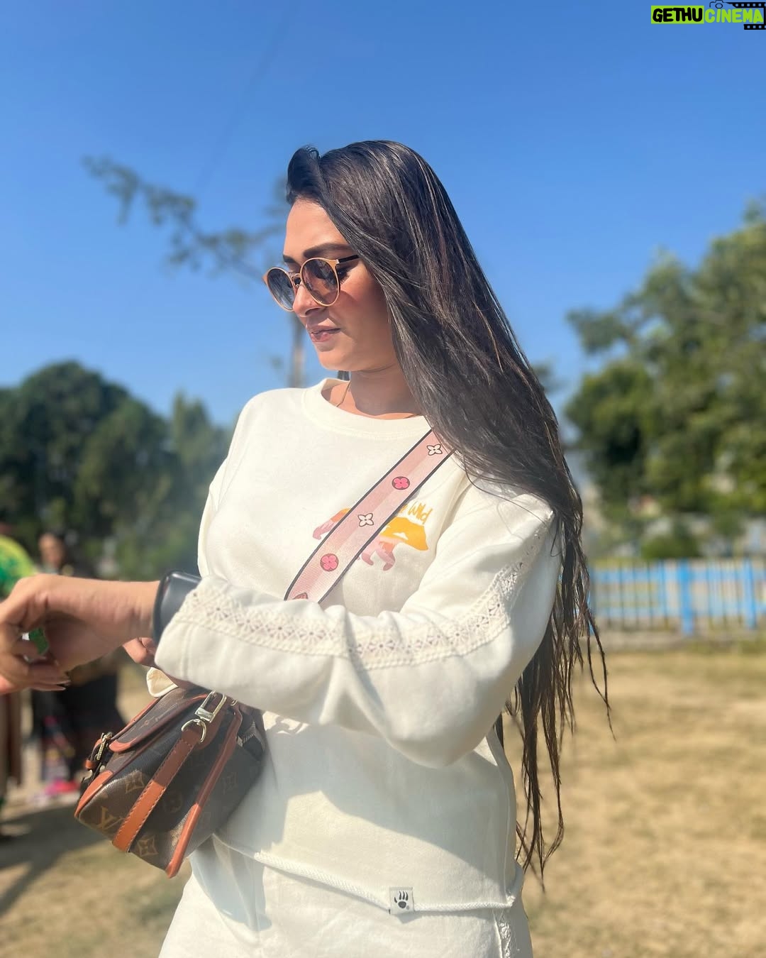 Sriti Shaw - 103 Likes - Jim Corbett Diaries❤️❤️💯💯 @ayush.shaw.fc @keep_it_simple_ok #family #famjam #travel #trending #travelblogger #junglesafari #jungle #forest #travelling #travelgram #trend #trekking #viral #viralpost #viralposts #uttarakhand #jimcorbett #celebrity #sritishaw #bollywood #luxurylifestyle #luxury #luxurytravel #royal