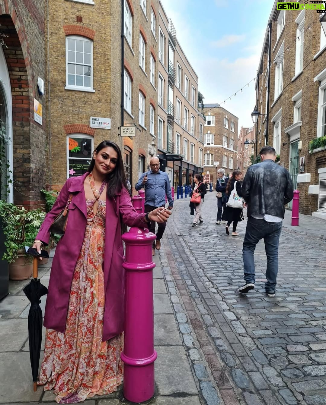 Sriti Shaw - 145 Likes - London Diaries❤️✈️🥰🫠

#travel #london #oxfordstreet #traveling #traveler #uk #lovemylife #celebrity #lifestyle #mango