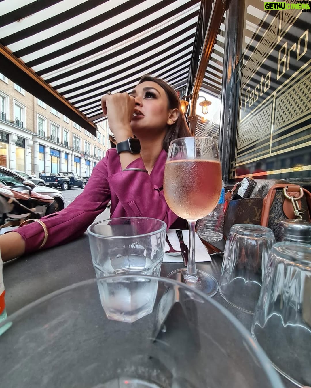 Sriti Shaw - 145 Likes - London Diaries❤️✈️🥰🫠

#travel #london #oxfordstreet #traveling #traveler #uk #lovemylife #celebrity #lifestyle #mango