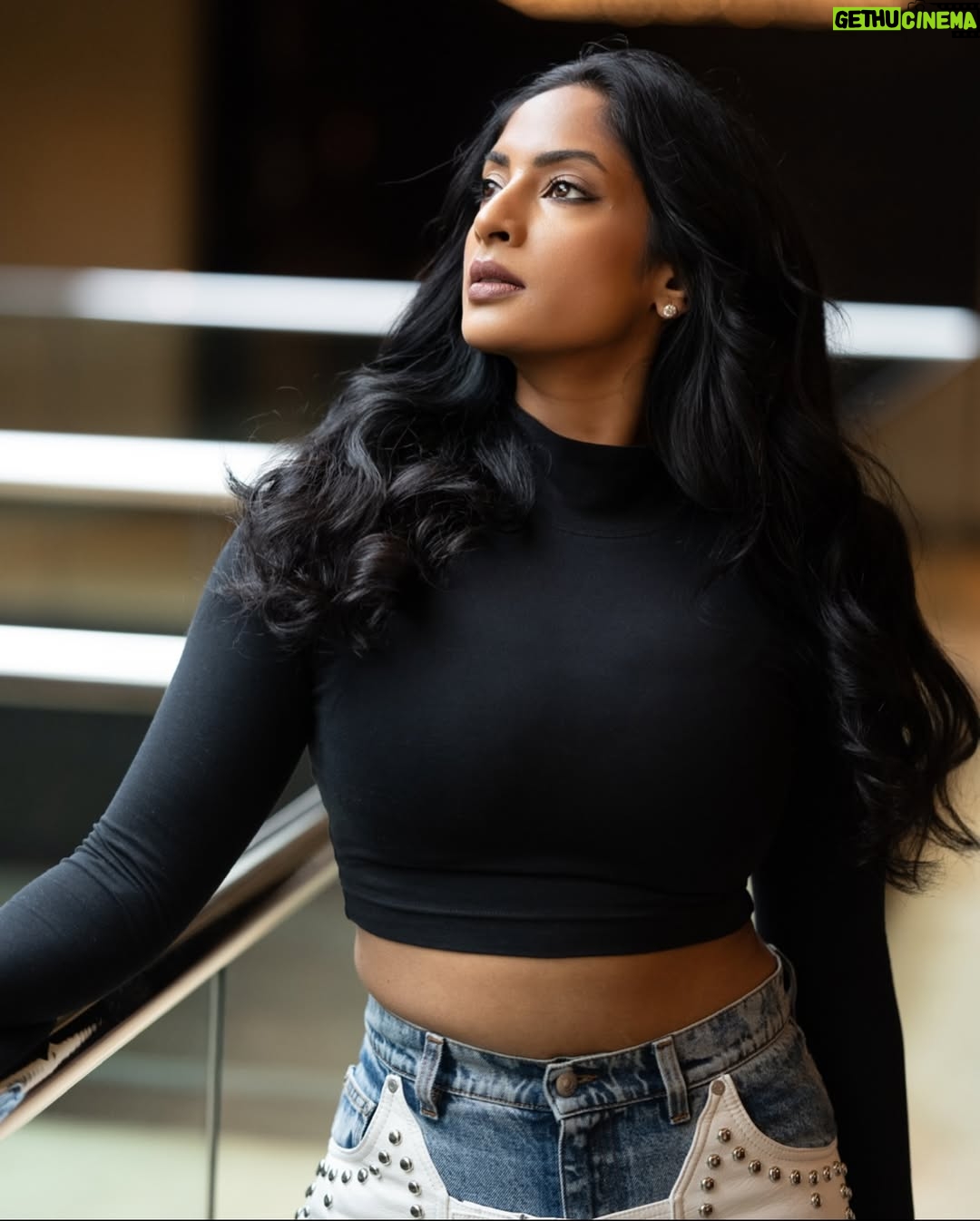 Sriya Reddy - 32.9K Likes - Being effortlessly is the coolest thing in the world - @stellamccartney 
Denims : @stellamccartney 
Make up : @makeuphairbyrajabali 
Hair : @sachindakoji_pro 
📸: @weddingtonfilms