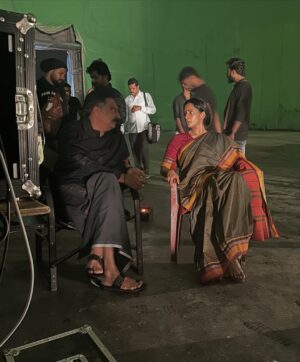 Sriya Reddy Instagram - Working with great actors … sorry wonderful human beings on the set #theycallhimog has made the experience even more sweeter and grateful ! #pawankalyan sir is such a warm and most endearing person spreads his wings for everyone to come and take shelter under his wings ! #emraanhashmi @therealemraan such a lovely and wonderful person just transformed once camera’s were on , @joinprakashraj my my family my friend is special and always will be , @imarjundas he’s the sweetest warmest most gentle human , baby Arjun was the cutest ,@harishuthamanofficial my friend and a brilliant actor ! I am so humbled and truly grateful to this amazing team of just wonderful humans ! Must have done something right in life ! 🤗🧿❤️
