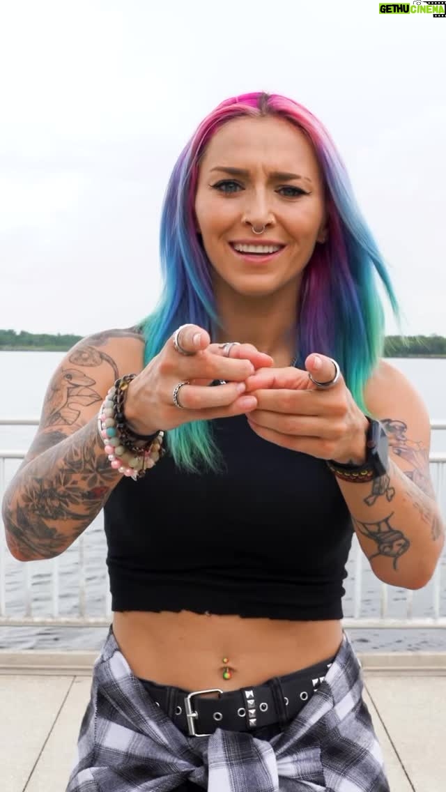 Steffanie Newell - 26.6K Likes - PSA. It’s time! 

Email: Nixon@theparagontg.com