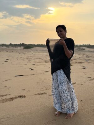 Subiksha kumar Instagram - 🫶🏻🥰