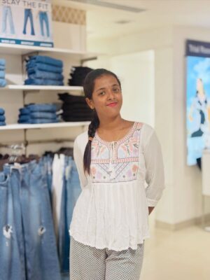 Subiksha kumar Instagram - 🎀🫶🏻🤍