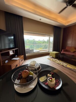 Sucheta Dutta Instagram - Swipe through for a little escape you’ll want to bookmark 💛 @radissonbluresort_karjat
#RadissonBluKarjat #SeeYouAtRadissonBluKarjat #travelgram #explorepage