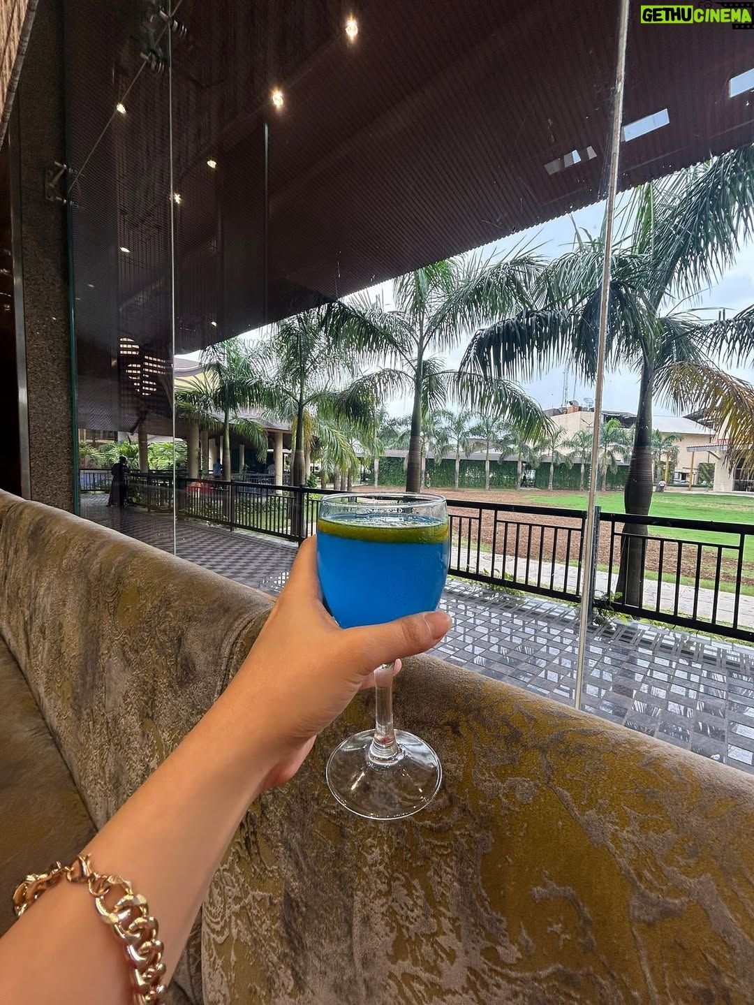 Sucheta Dutta - 4.9K Likes - Swipe through for a little escape you’ll want to bookmark 💛 @radissonbluresort_karjat 

#RadissonBluKarjat #SeeYouAtRadissonBluKarjat #travelgram #explorepage