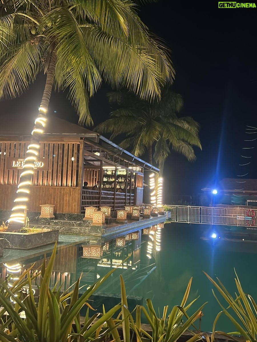 Sucheta Dutta - 4.9K Likes - Swipe through for a little escape you’ll want to bookmark 💛 @radissonbluresort_karjat 

#RadissonBluKarjat #SeeYouAtRadissonBluKarjat #travelgram #explorepage