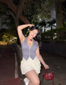 Actress Sucheta Dutta HD Photos and Wallpapers June 2025
