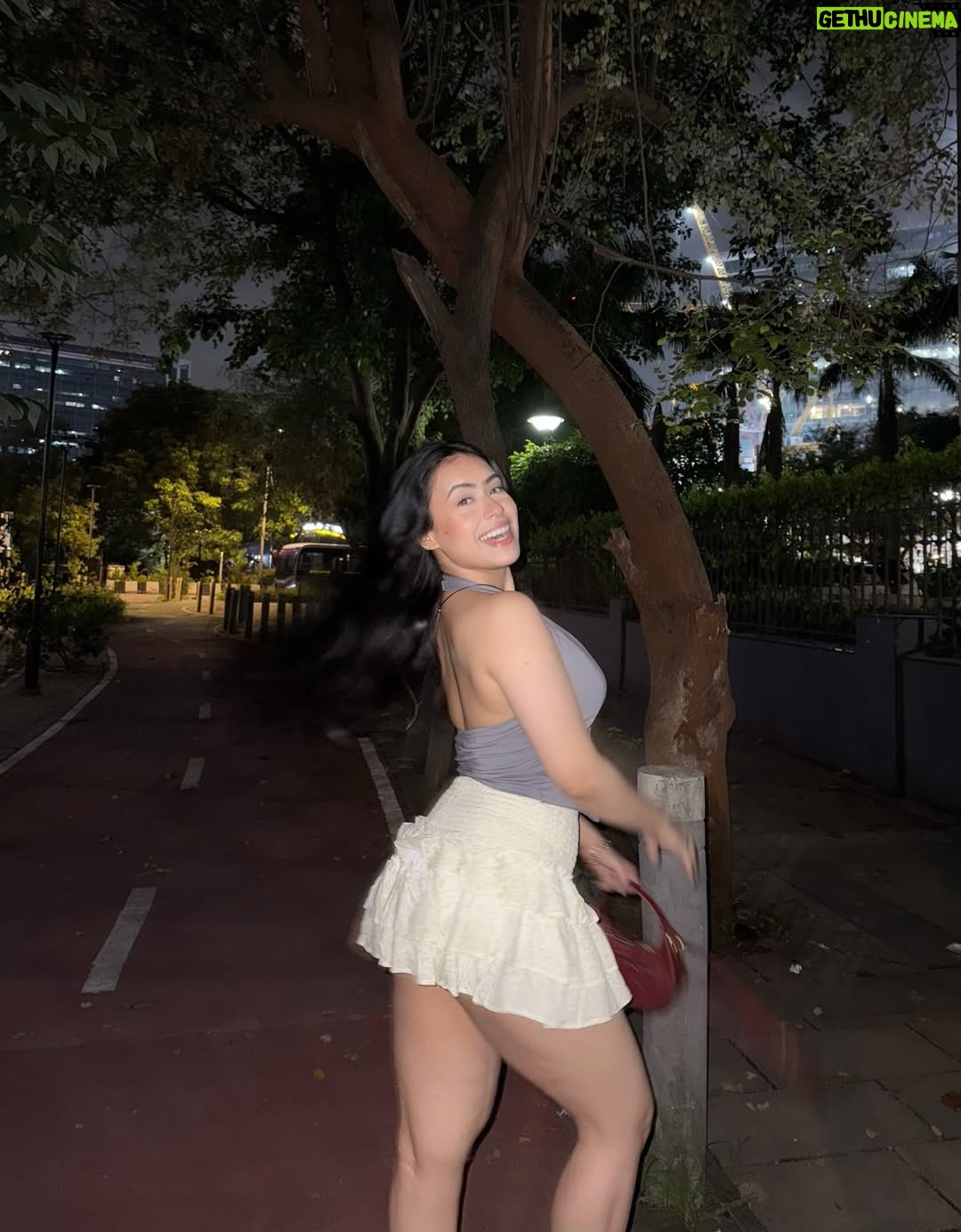 Sucheta Dutta - 5.3K Likes - Midnight strolls🚶‍♀️🌃✨🪩

.
.
.
.
.
.
[ mumbai night life, flash photography, midnight stroll, explore ] 

.
.
.
.
#fyp #mumbainight #midnightstroll #viralpost