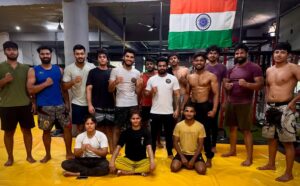 Suchika Hooda Instagram - Team Lion War Club in the house babyš„
House full of killersš„·āļø
.
.
.
.
:
:
:
@anandrai_mma @suchika_tariyal @vinay_wrestler @jackygahlot @lionswarclub @palak.sharmaa17 @parvesh_janghu
.
.
.
#mma #mmafighter #indian #mmalifestyle #training #warrior #modernday #strong