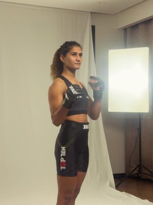 Suchika Hooda Instagram - Journey … 💪🏼☺️@bravemmaf

#mma #bravecftv #brave #bravecf92 #knockout
