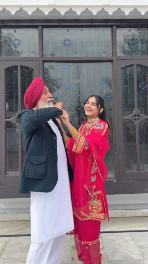 Sukhman Bhullar Sidhu Instagram - Meri zindagi da ਥੰਮ 💪🏻 - ਮੇਰੇ ਪਾਪਾ 👳🏼‍♂️🤲🏻❣️