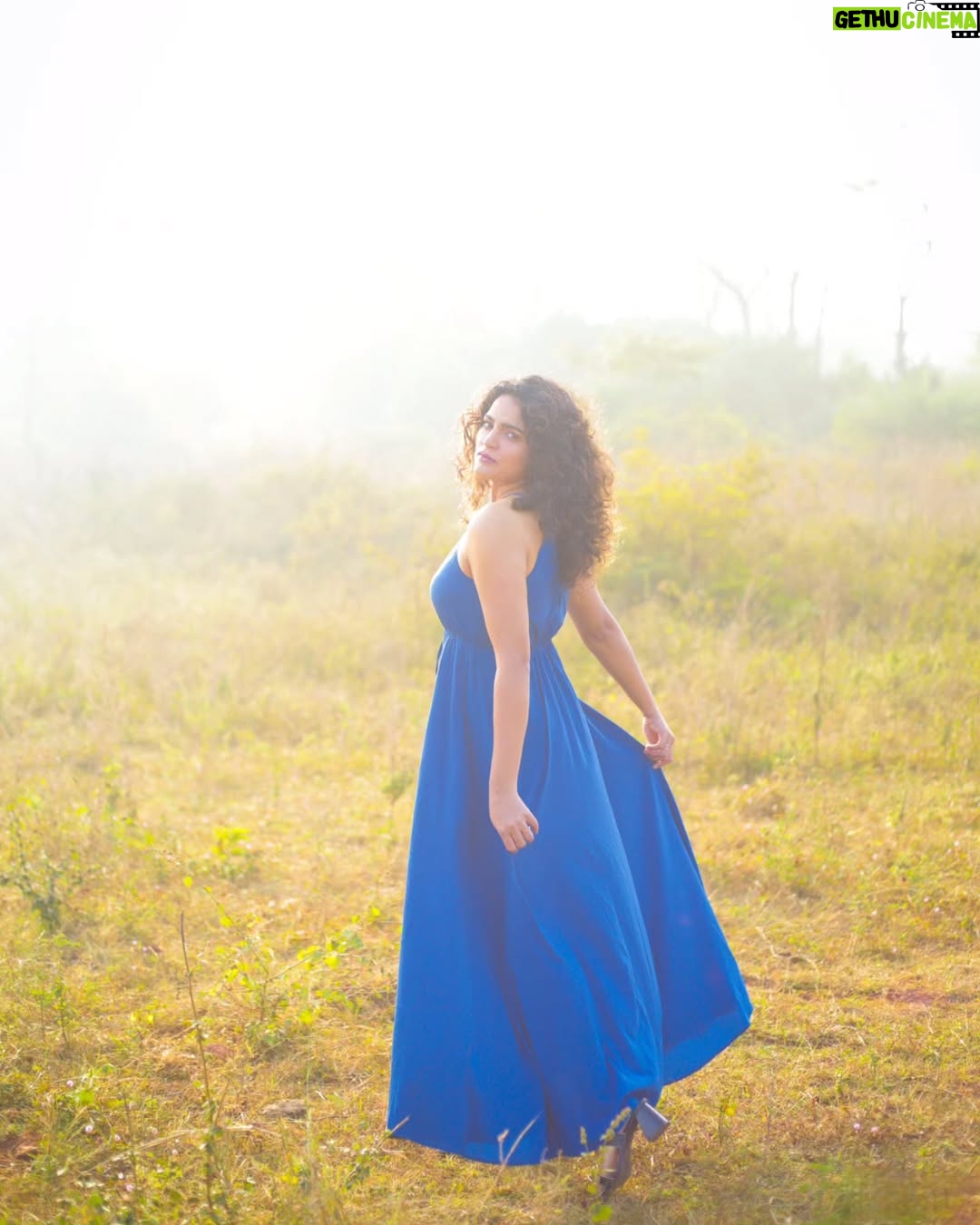 Sukrutha Wagle - 2.1K Likes - Dreamgirl ✨ aura 

DOP @adishettyphotography

#sukruthawagle #sukrutha