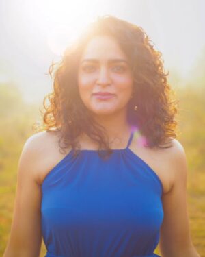 Sukrutha Wagle Instagram - Dreamgirl ✨ aura 

DOP @adishettyphotography

#sukruthawagle #sukrutha