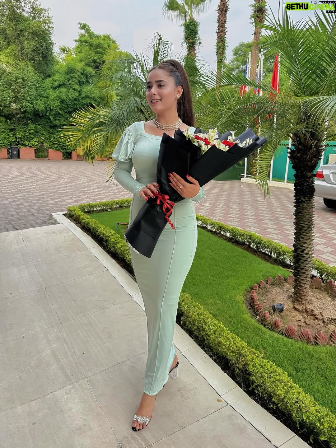 Sumaiyya Bukhsh - 23.4K Likes - Whatever you do, keep it cute🫰🏻
