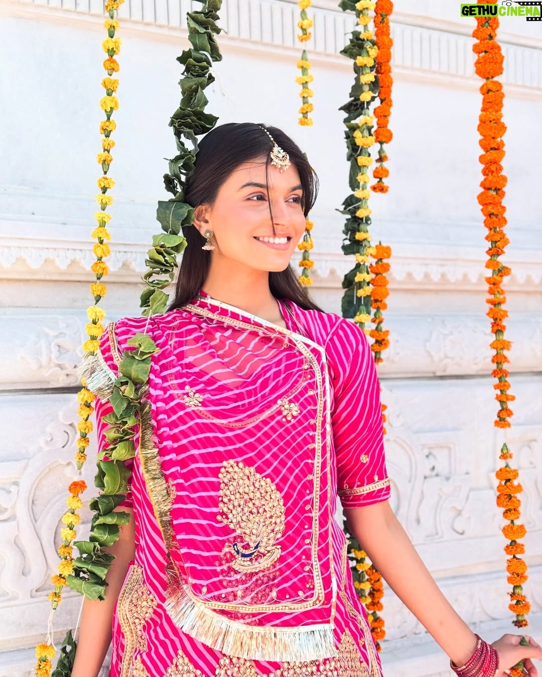 Suman Rao - 3.2K Likes - 5 vibrant, pure and nothing short of magical days of divine bliss in Aidana (mera gaon), Rajasthan! 🌟 

Baisa hukum ( that’s me😉) had a wonderful time celebrating the auspicious stapana of our revered kuldevi Maa with vibrant festivities that touched my heart and soul. 🙏🧿🫶🏻 But what unfolded was beyond magical... the experience healed me in ways I never thought possible! 🙌❤️ 

My heart is full✨🙏

 #kuldeviMaa #stapana #divineintervention #healingvibes