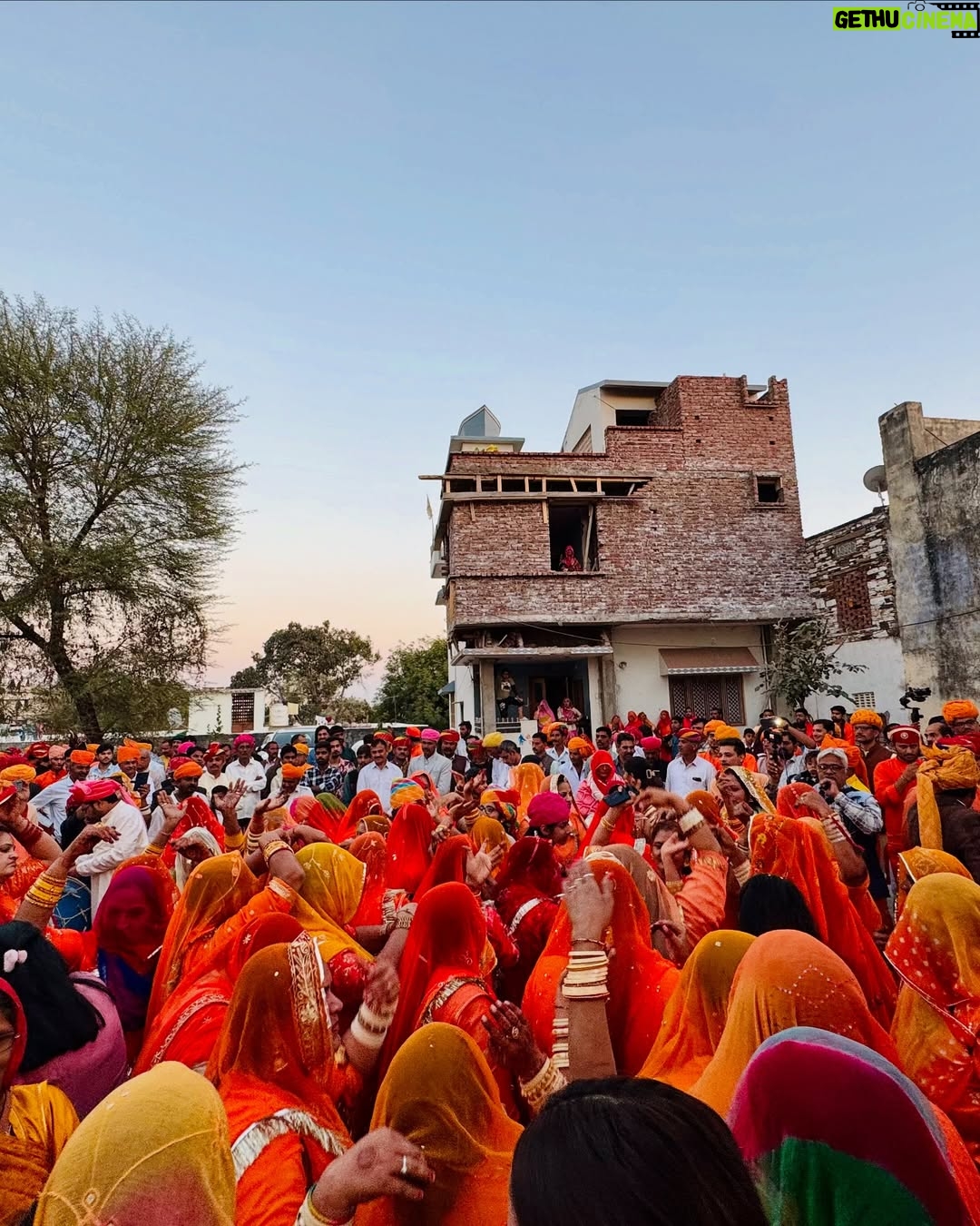Suman Rao - 3.2K Likes - 5 vibrant, pure and nothing short of magical days of divine bliss in Aidana (mera gaon), Rajasthan! 🌟 

Baisa hukum ( that’s me😉) had a wonderful time celebrating the auspicious stapana of our revered kuldevi Maa with vibrant festivities that touched my heart and soul. 🙏🧿🫶🏻 But what unfolded was beyond magical... the experience healed me in ways I never thought possible! 🙌❤️ 

My heart is full✨🙏

 #kuldeviMaa #stapana #divineintervention #healingvibes