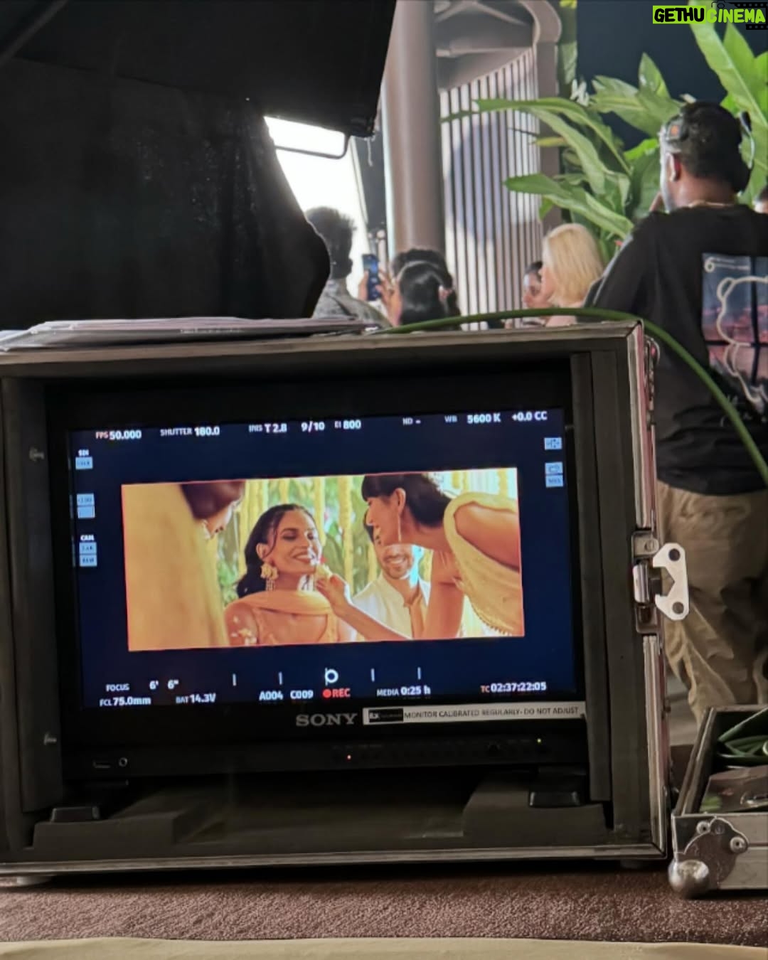 Suman Rao - 4.1K Likes - #Ad so Beautiful…BTS toh banta hai…☺️😉

Eejiii lagta hai dulhan banna…??!!…Eejii nahi hai..☺️😉😎

@sarahiforgot @entouragefilms @timestalent @mirtawseef18 
@kirrann_gavali05 @gary_dean_taylor @edwardlalrempuia @brown__bread__ @sneharodricks