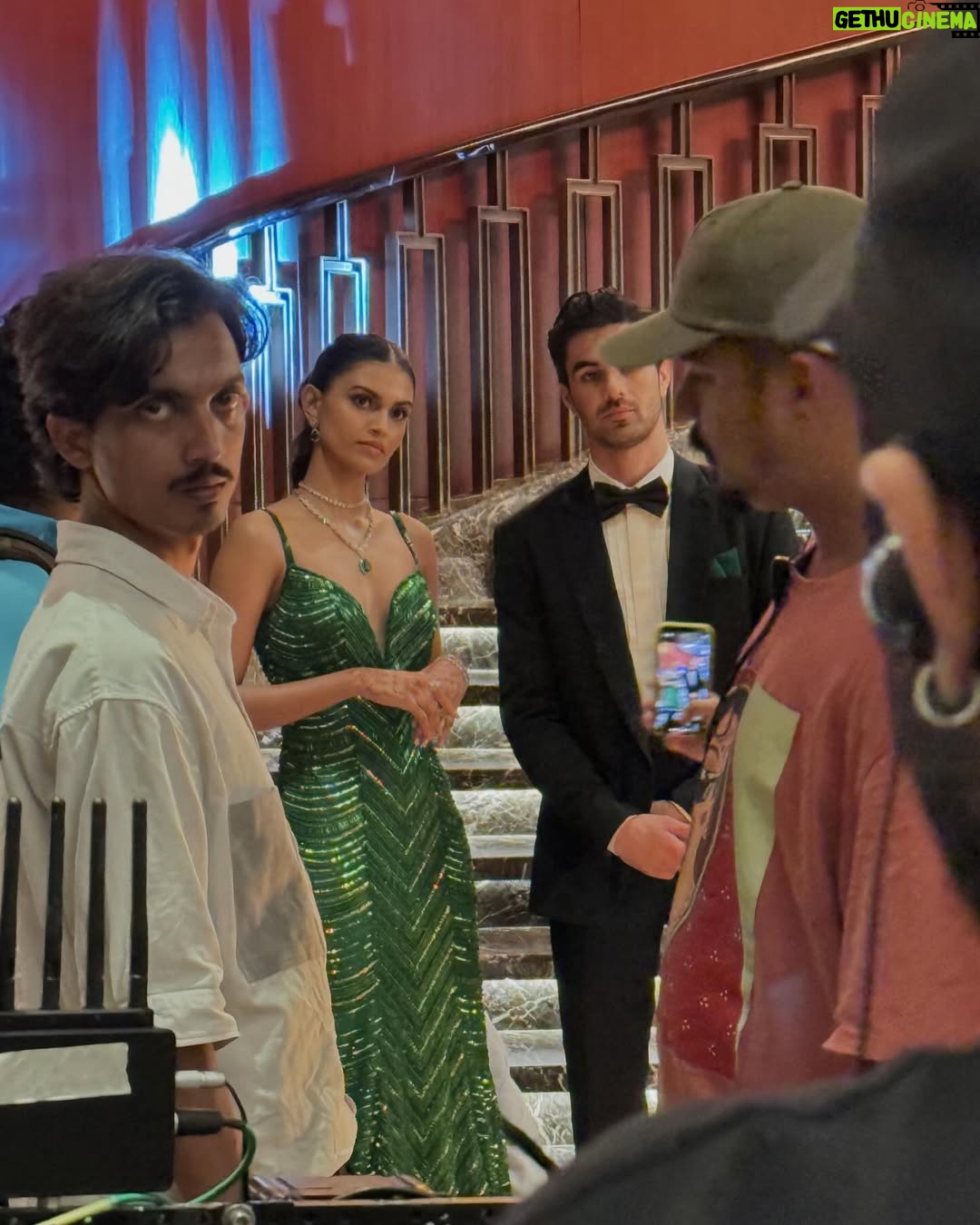 Suman Rao - 4.1K Likes - #Ad so Beautiful…BTS toh banta hai…☺️😉

Eejiii lagta hai dulhan banna…??!!…Eejii nahi hai..☺️😉😎

@sarahiforgot @entouragefilms @timestalent @mirtawseef18 
@kirrann_gavali05 @gary_dean_taylor @edwardlalrempuia @brown__bread__ @sneharodricks