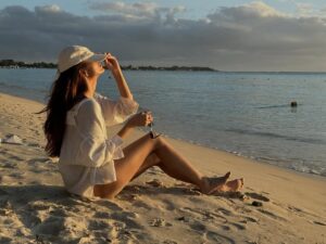 Suman Rao Instagram - I’m just being in that…. 🌅
#mauritius