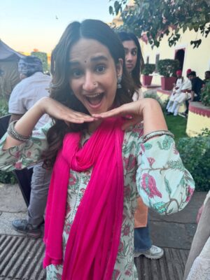 Sumukhi Suresh Instagram - Royal Rumble. 

The Royals streaming now on @netflix_in .

#TheRoyals
#TheRoyalsOnNetflix

Congratulations to the fabulous creators and producers 
@pritishnandycommunications @pritishnandy2018 @rangitapritishnandy @ishitapritishnandy 

Nupur and Priyanka for being so generous about what I did. @picsofpinks @nupurasthana

Writers of this magnum opus. It’s a rare for what you write to actually be made nowadays and you’ve stood the test of time! May your final draft rest now. @awara_ladki @vishnusinha @annukampa_harsh

The ultra cool DOP  @nehapartimatiyanidop 

This mad cast @bhumipednekar @ishaankhatter #SakshiTanwar @thedinomorea @vihaansamat @kavyatrehan @justudit @lisamishramusic  @yashaswinidayama 

The stylish and icons @aasthasharma @reannmoradian 

Bless you @panchamighavri ! Thank god for that meeting in Woodside Colaba and @kimsharmaofficial @dcatalent 

@payalghosekaul @ruuhmusic @johmusicx @seth_kanishk @harsh8harsh @adityan28 @nayantaramusic @pritam_gram