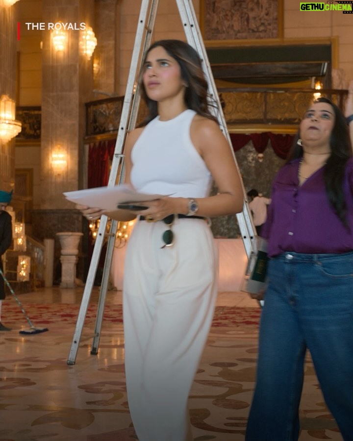 Sumukhi Suresh - 29.3K Likes - Meet Sophia’s team, hustle aur jugaad ke kings and queens 👑💻💕
Watch The Royals, out 9 May, only on Netflix.

#TheRoyalsOnNetflix