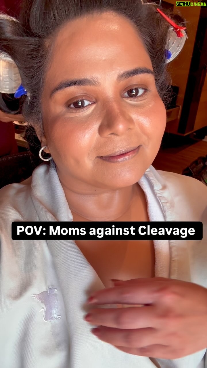 Sumukhi Suresh - 10.8K Likes - Cleavage is the real villain. 

#comedy #funny #trendingreels #cleavage #momanddaughter 

[Comedy, Cleavage, Mom wars, Cleavage]
