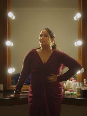 Sumukhi Suresh Instagram - Thinking about curd rice with fried peanuts.
Acted in @pritishnandycommunications THE ROYALS releasing on @netflix_in on 9th May
Make up: @pooja_dhakaan1
Hair artist: @eshazatakiamakeup
Styled by @natashaabothra
Styling team @mausmi_mitra_
Outfit:- @labelankitajain
Earring:- @nihiraa_india
Ring:- @ethnicandaz @rang_akankshanegi
Bracelet:- @zerakijewels @rejuvenatejewels
Footwear:- @sole_weavers
#TheRoyals
#TheRoyalsOnNetflix
@pritishnandycommunications @pritishnandy2018 @rangitapritishnandy @ishitapritishnandy @picsofpinks @nupurasthana @awara_ladki @vishnusinha @annukampa_harsh @nehapartimatiyanidop @antaralahiri
Managed by @dcatalent
Bless you @nisha.ganatra for that email!
@kimsharmaofficial @panchamighavri is the recipe to the success sauce